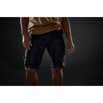 Spodenki robocze Denim Snickers FlexiWork 6156 – zdjęcie w użyciu 4